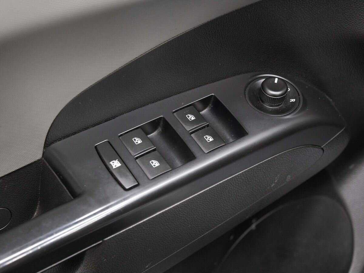 Купить Chevrolet Aveo с пробегом. Фото: #16