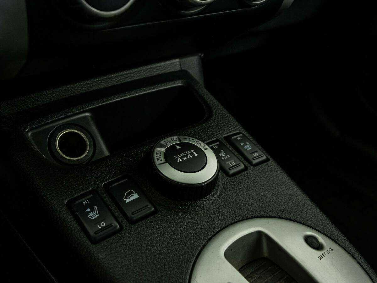 Купить Nissan X-Trail с пробегом. Фото: #17