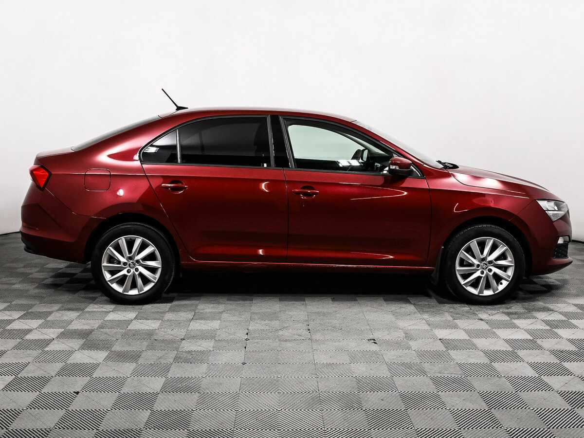 Купить Skoda Rapid с пробегом. Фото: #3