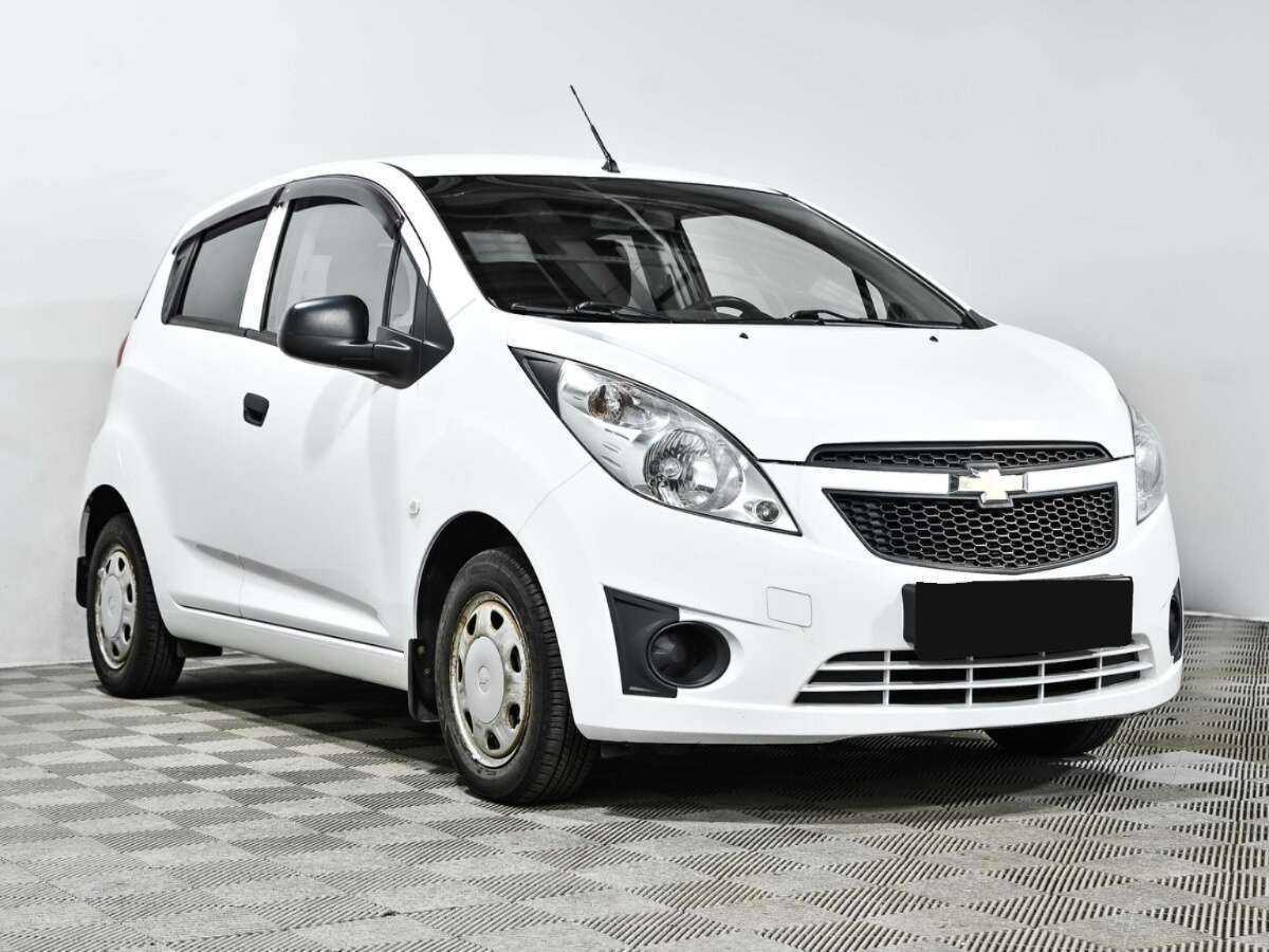 Купить Chevrolet Spark с пробегом. Фото: #2