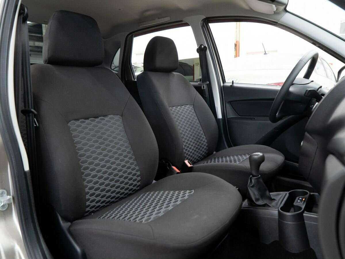 Купить Lada (ВАЗ) Granta с пробегом. Фото: #8