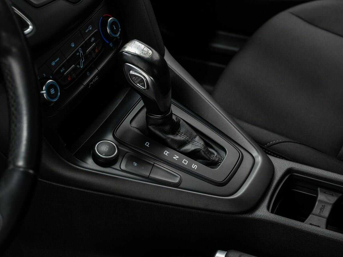Купить Ford Focus с пробегом. Фото: #16