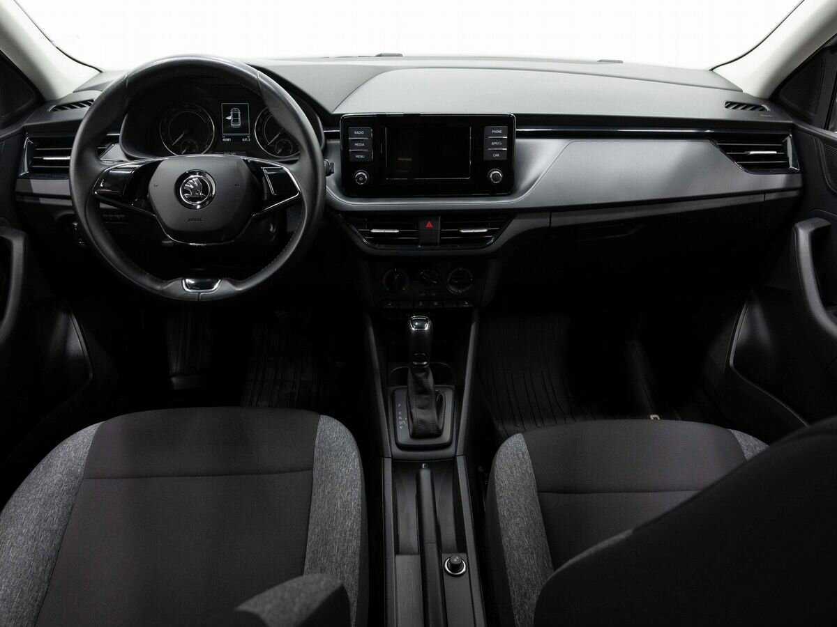 Купить Skoda Rapid с пробегом. Фото: #12