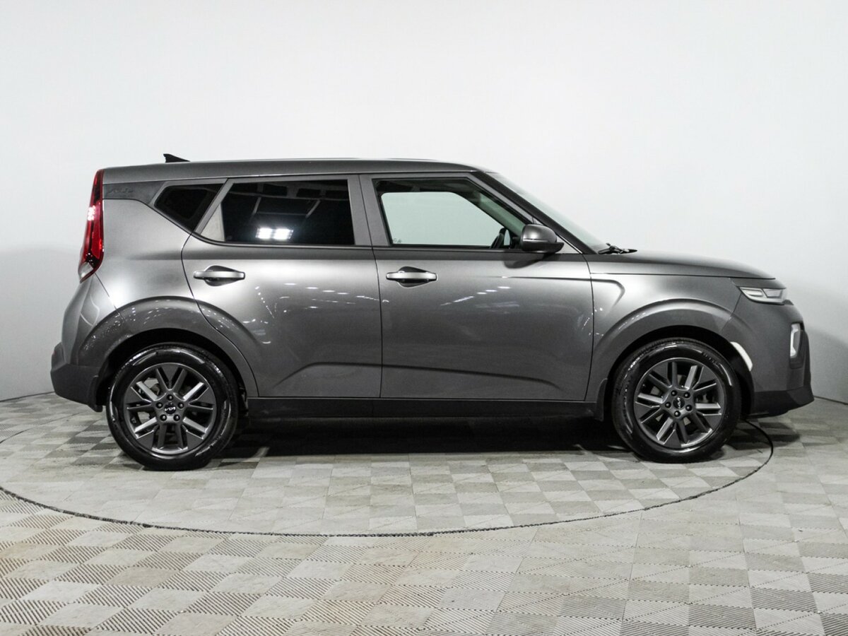 Купить Kia Soul с пробегом. Фото: #3