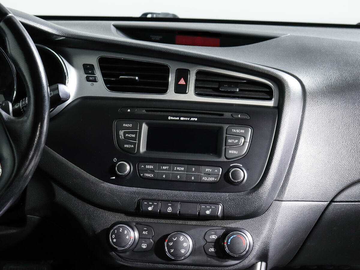 Купить Kia Ceed с пробегом. Фото: #12