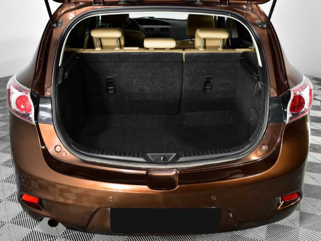 Купить Mazda 3 с пробегом. Фото: #14