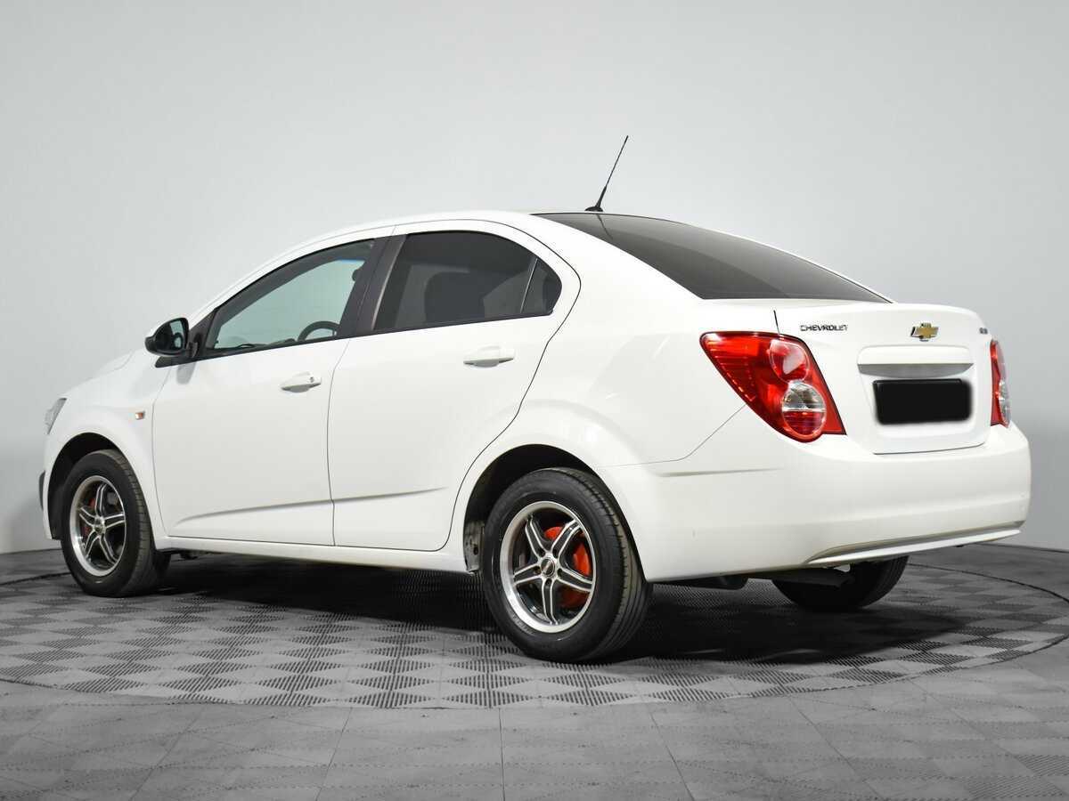 Купить Chevrolet Aveo с пробегом. Фото: #6