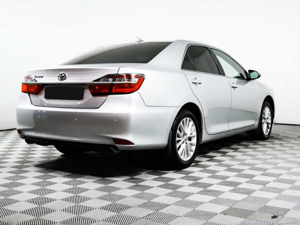 Купить Toyota Camry с пробегом. Фото: #4