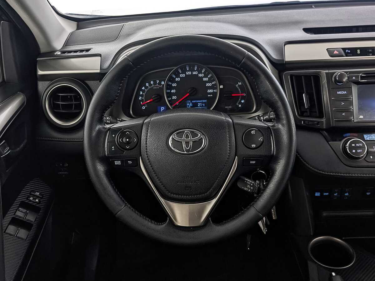 Купить Toyota RAV4 с пробегом. Фото: #21