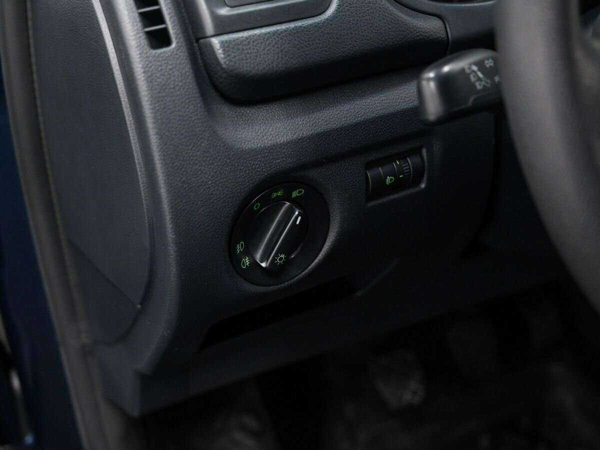 Купить Skoda Fabia с пробегом. Фото: #16