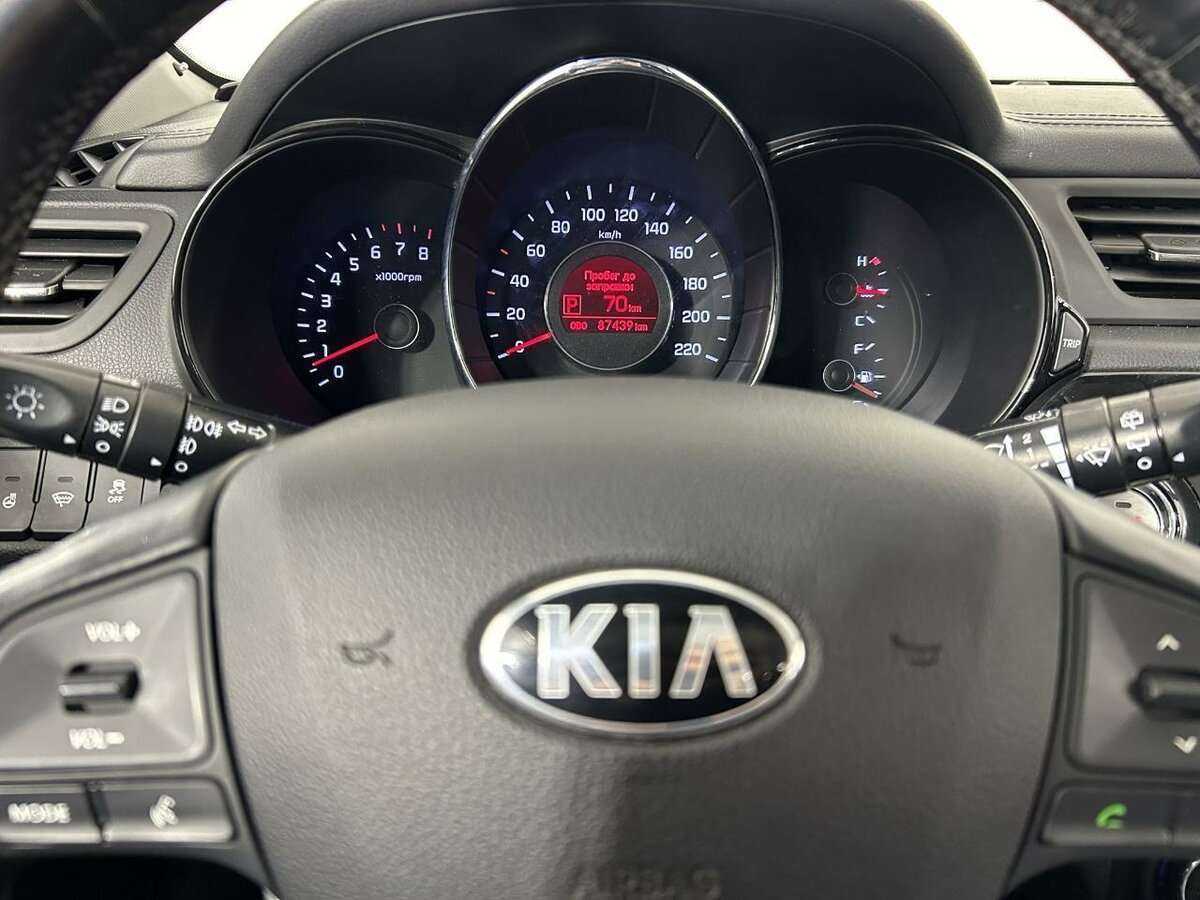 Купить Kia Rio с пробегом. Фото: #10
