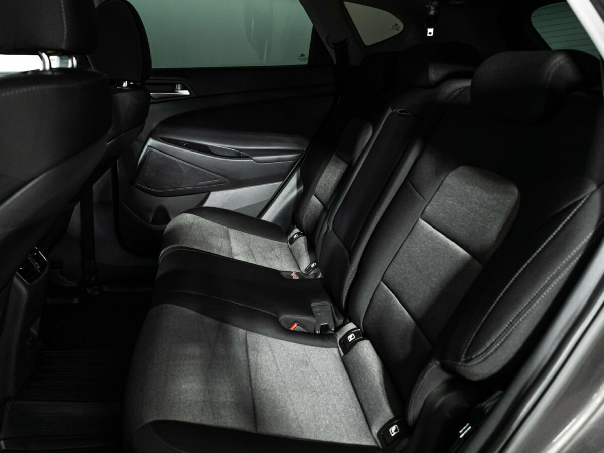 Купить Hyundai Tucson с пробегом. Фото: #9