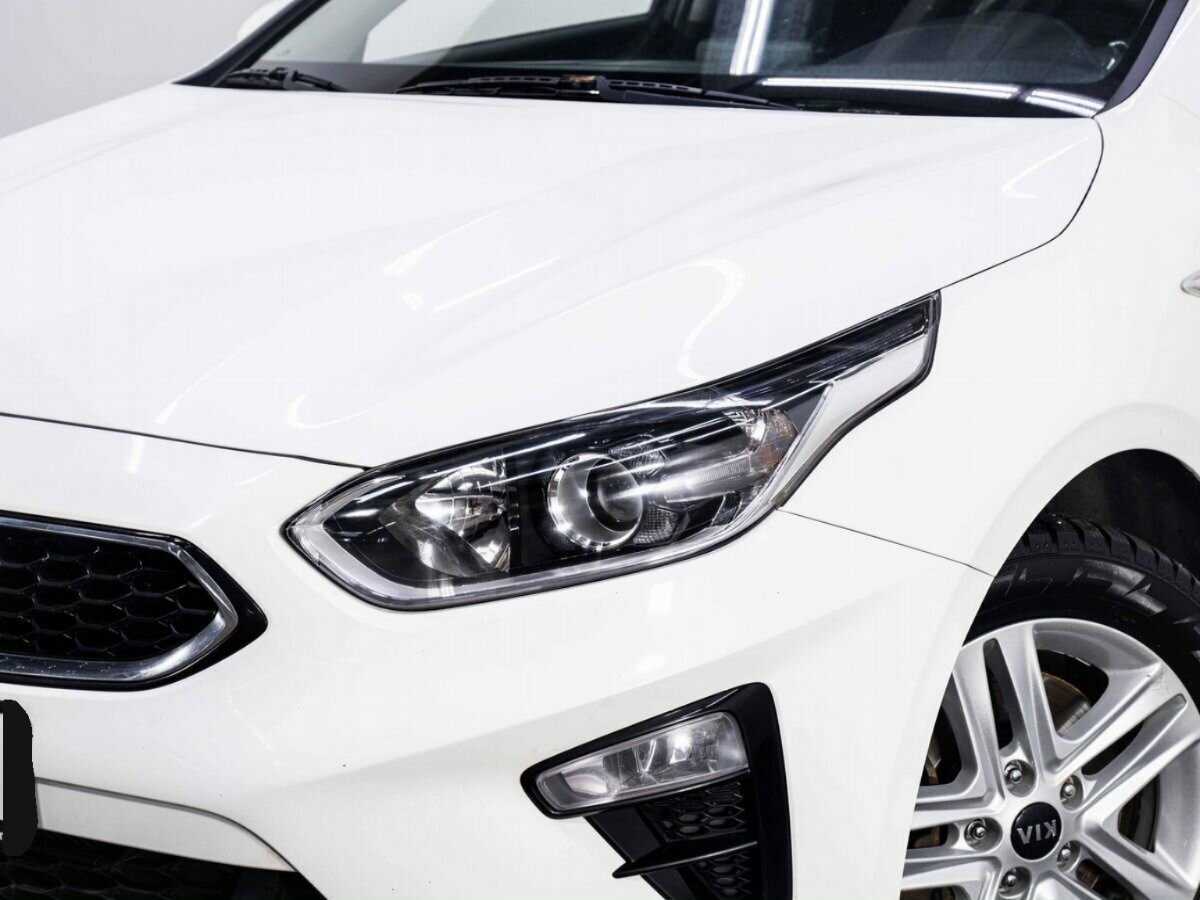 Купить Kia Ceed с пробегом. Фото: #6