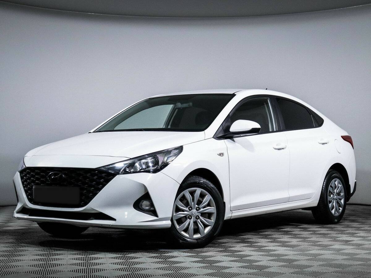 Купить Hyundai Solaris с пробегом. Посмотреть фото