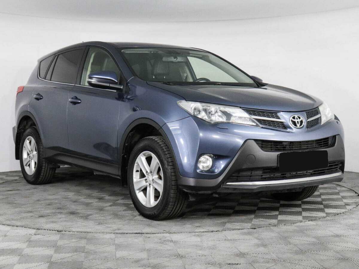 Купить Toyota RAV4 с пробегом. Фото: #2