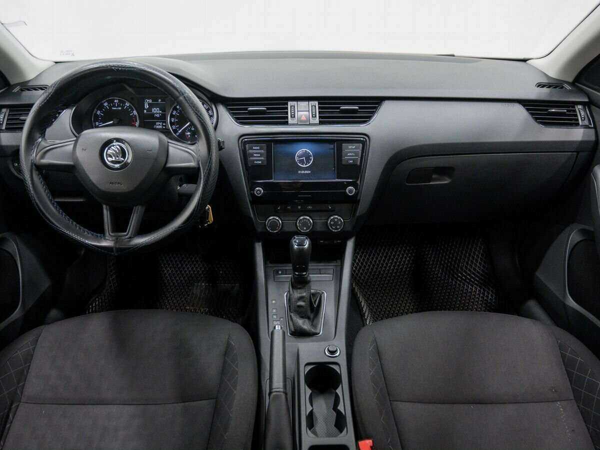 Купить Skoda Octavia с пробегом. Фото: #9
