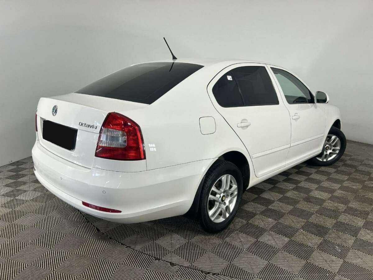 Купить Skoda Octavia с пробегом. Фото: #5