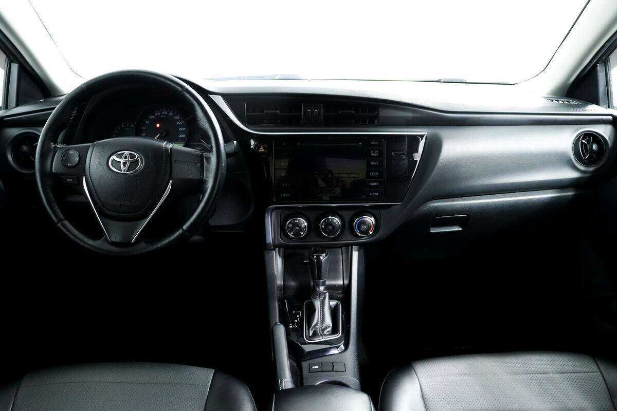 Купить Toyota Corolla с пробегом. Фото: #10
