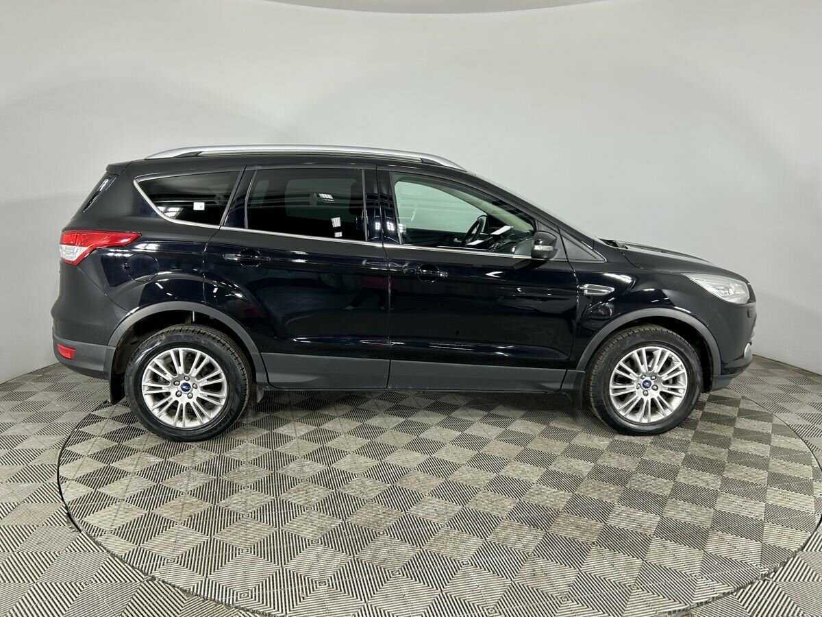 Купить Ford Kuga с пробегом. Фото: #3