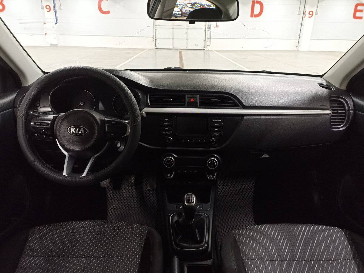 Купить Kia Rio с пробегом. Фото: #13