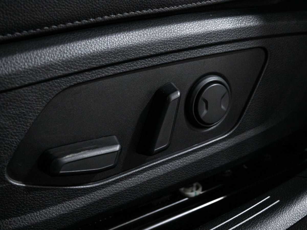 Купить Kia K5 с пробегом. Фото: #17