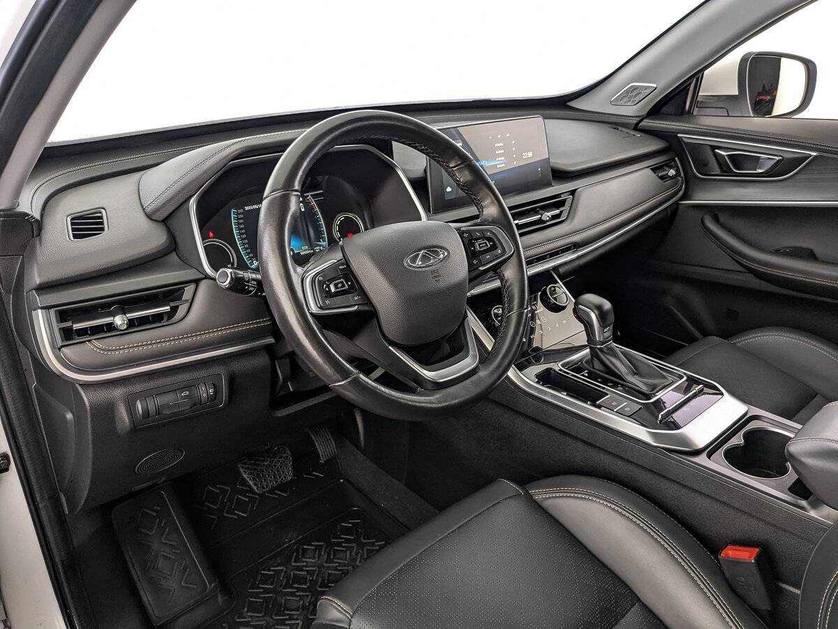 Купить Chery Tiggo 8 с пробегом. Фото: #14