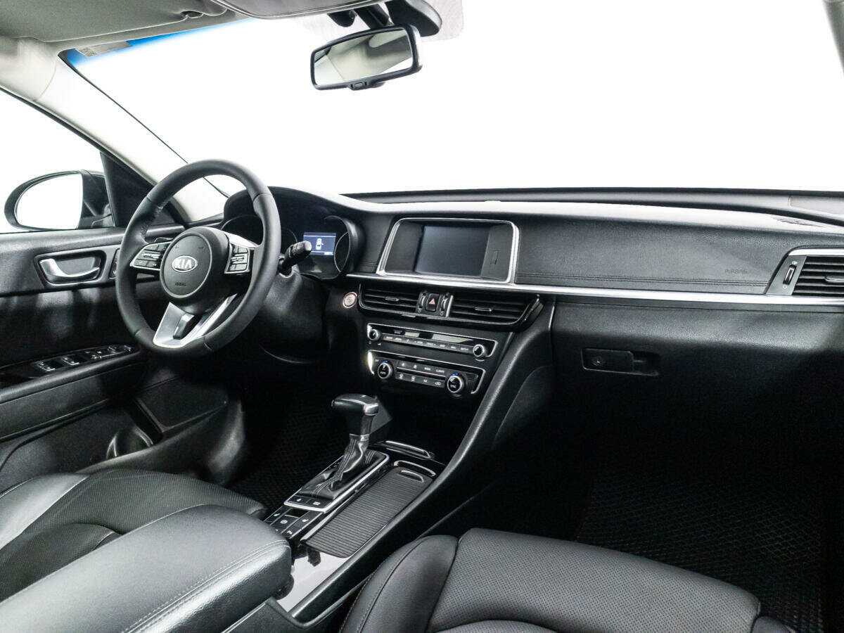 Купить Kia Optima с пробегом. Фото: #8