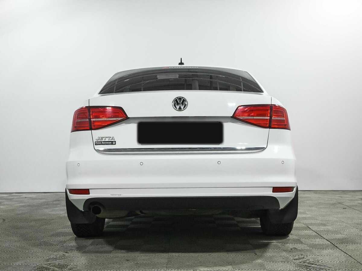 Купить Volkswagen Jetta с пробегом. Фото: #3