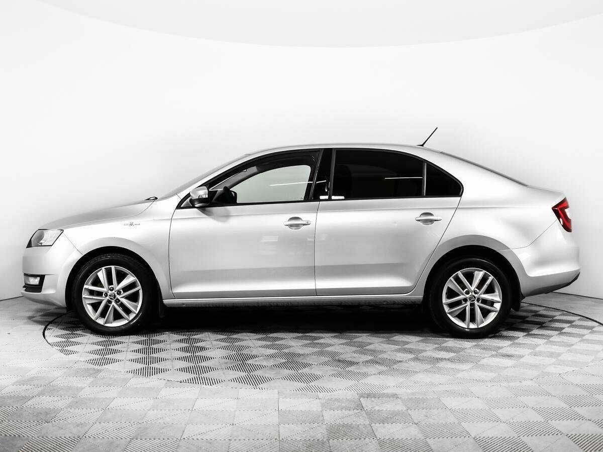 Купить Skoda Rapid с пробегом. Фото: #7
