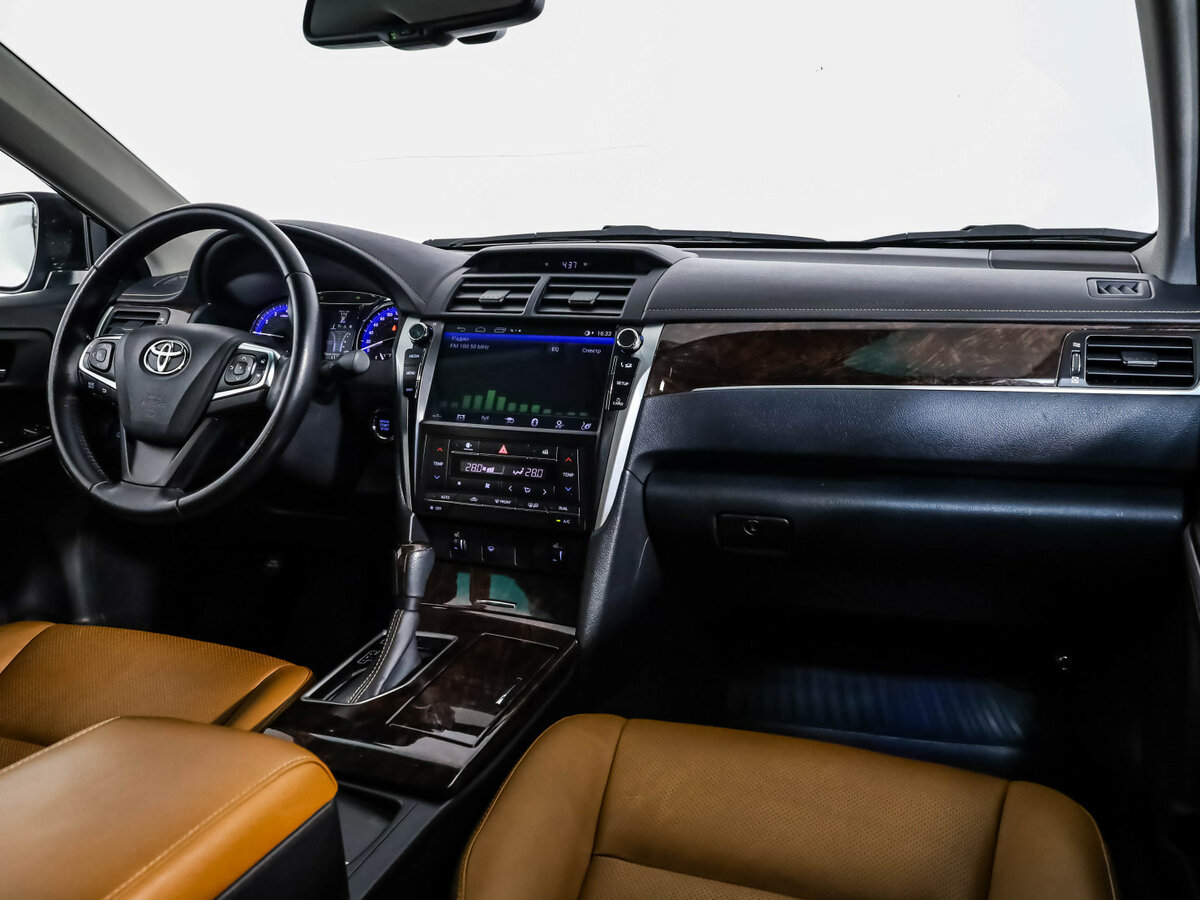 Купить Toyota Camry с пробегом. Фото: #6