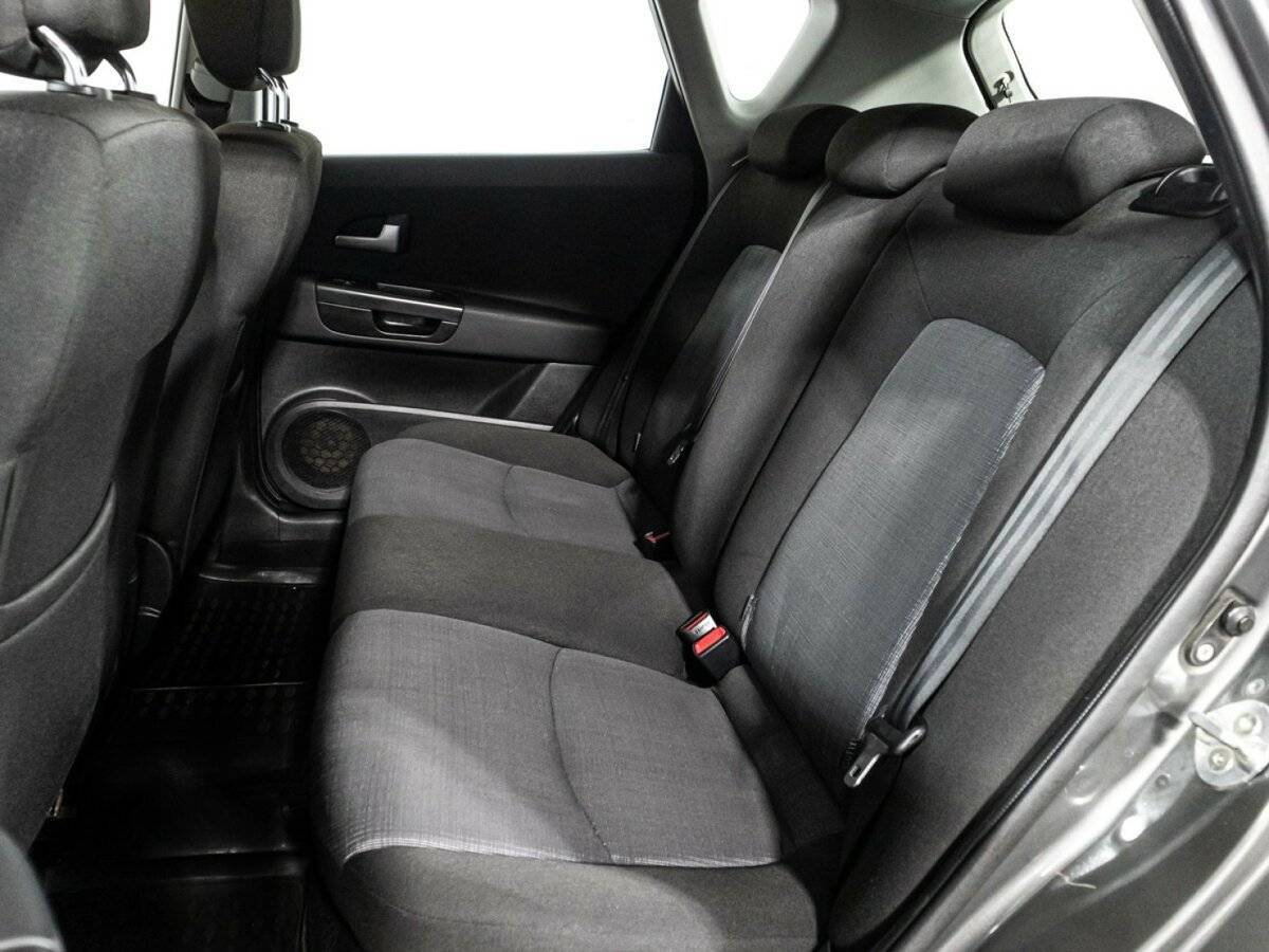 Купить Kia Ceed с пробегом. Фото: #9