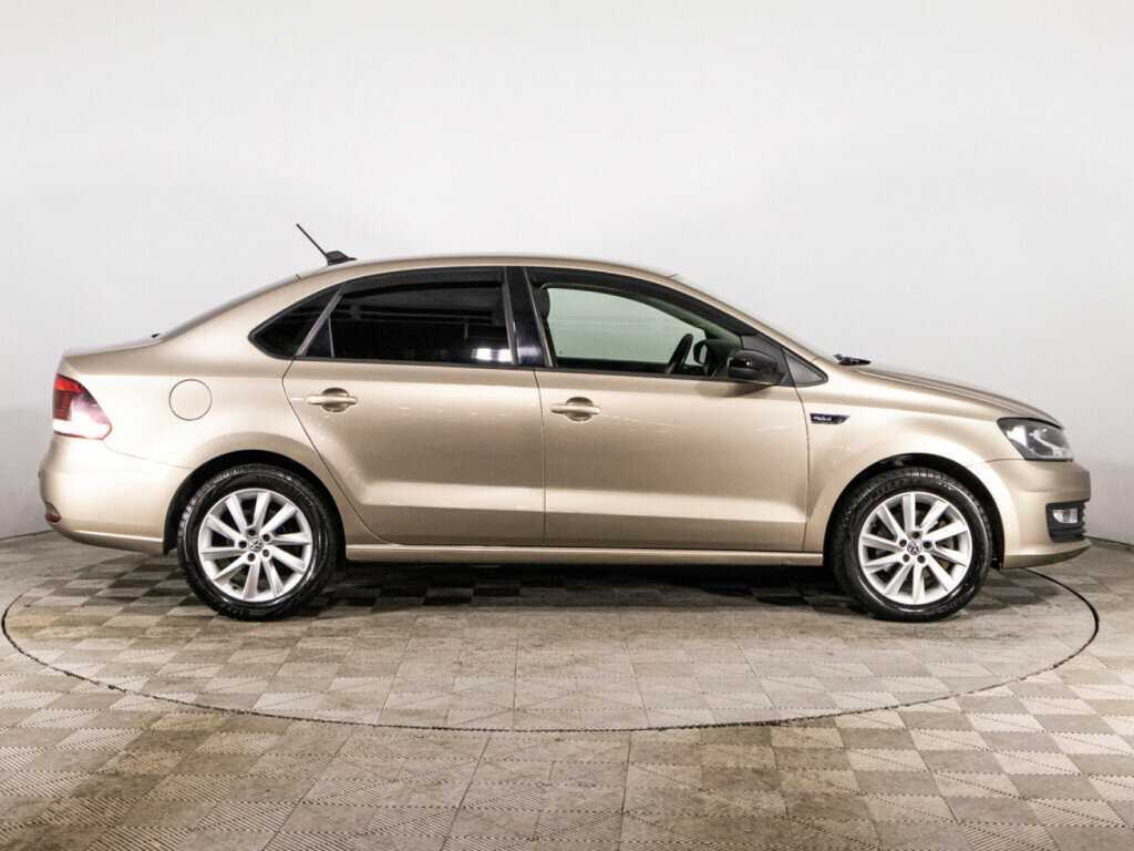 Купить Volkswagen Polo с пробегом. Фото: #3