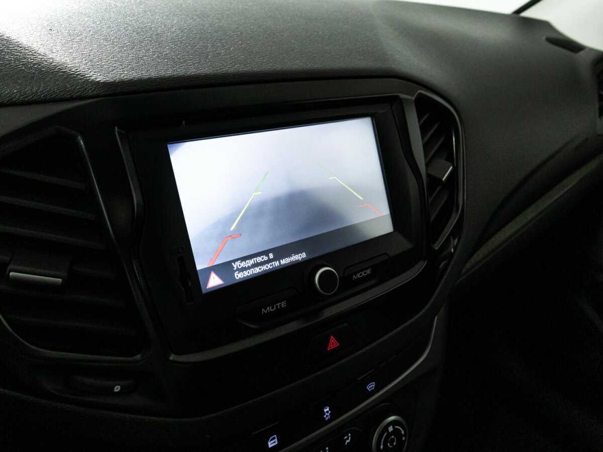 Купить Lada (ВАЗ) Vesta с пробегом. Фото: #14