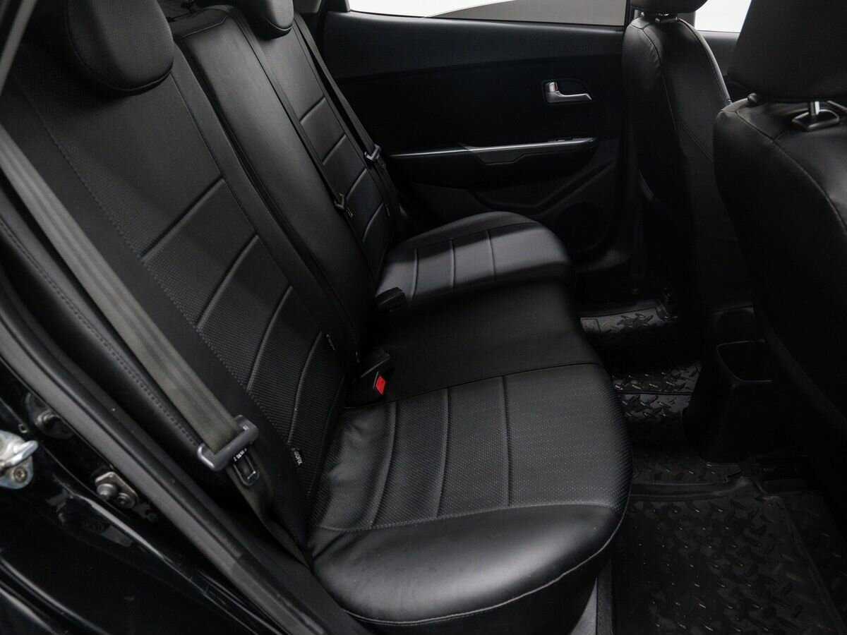 Купить Kia Rio с пробегом. Фото: #9