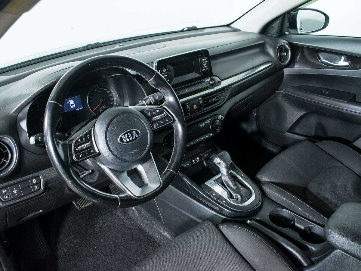 Купить Kia Cerato с пробегом. Фото: #10
