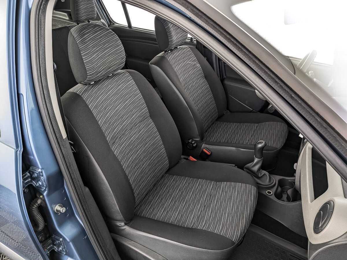 Купить Renault Sandero с пробегом. Фото: #19