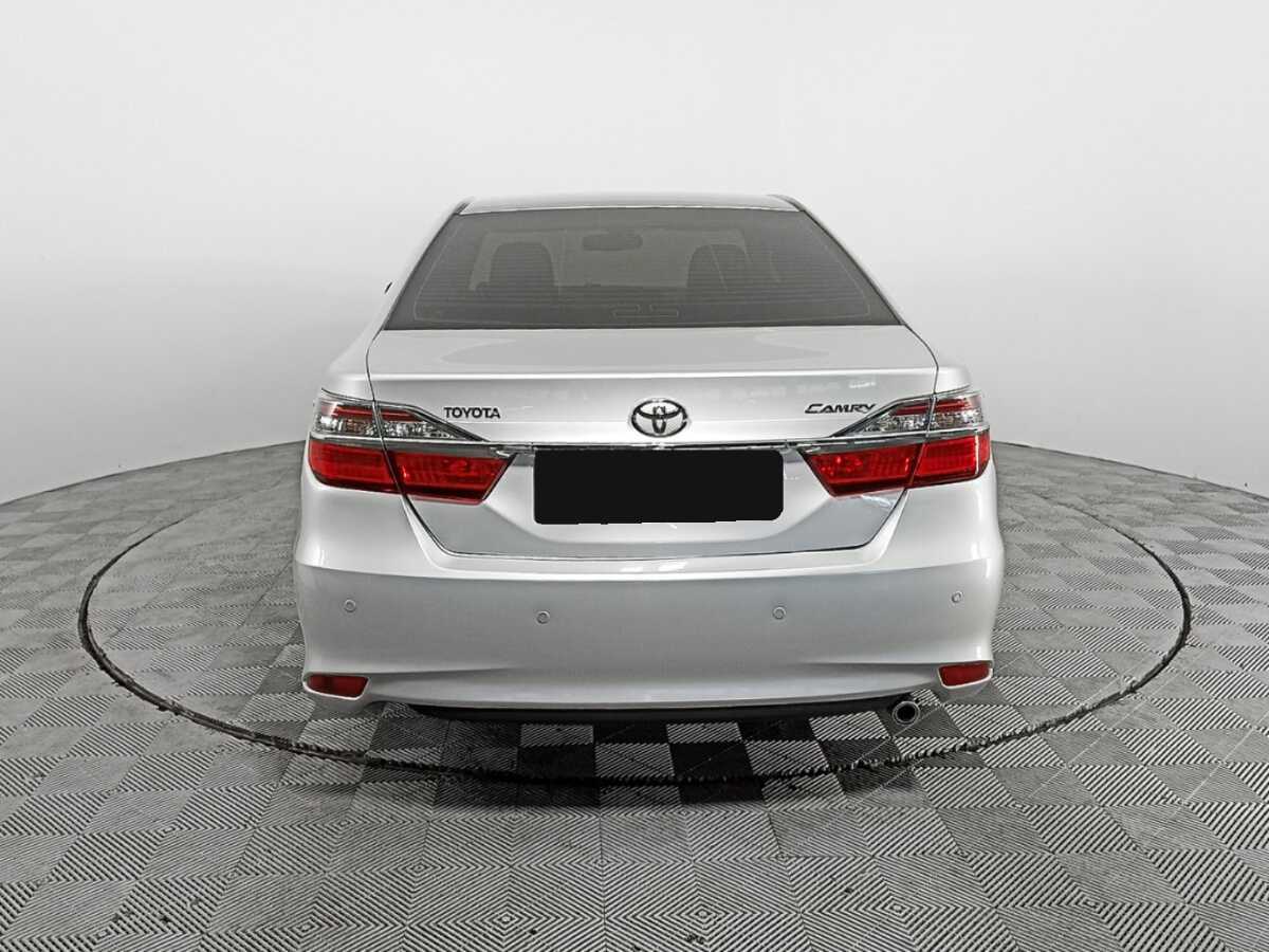 Купить Toyota Camry с пробегом. Фото: #4