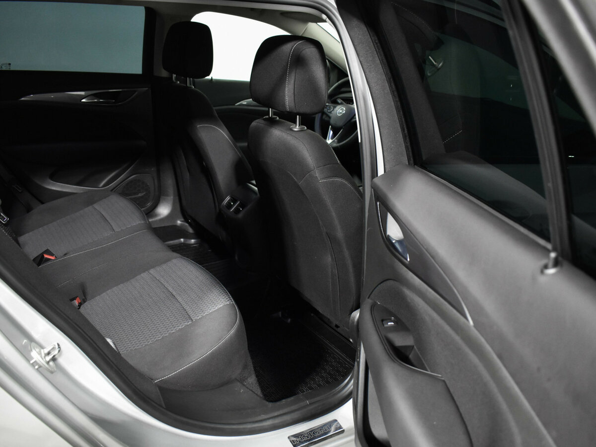 Купить Opel Insignia с пробегом. Фото: #9