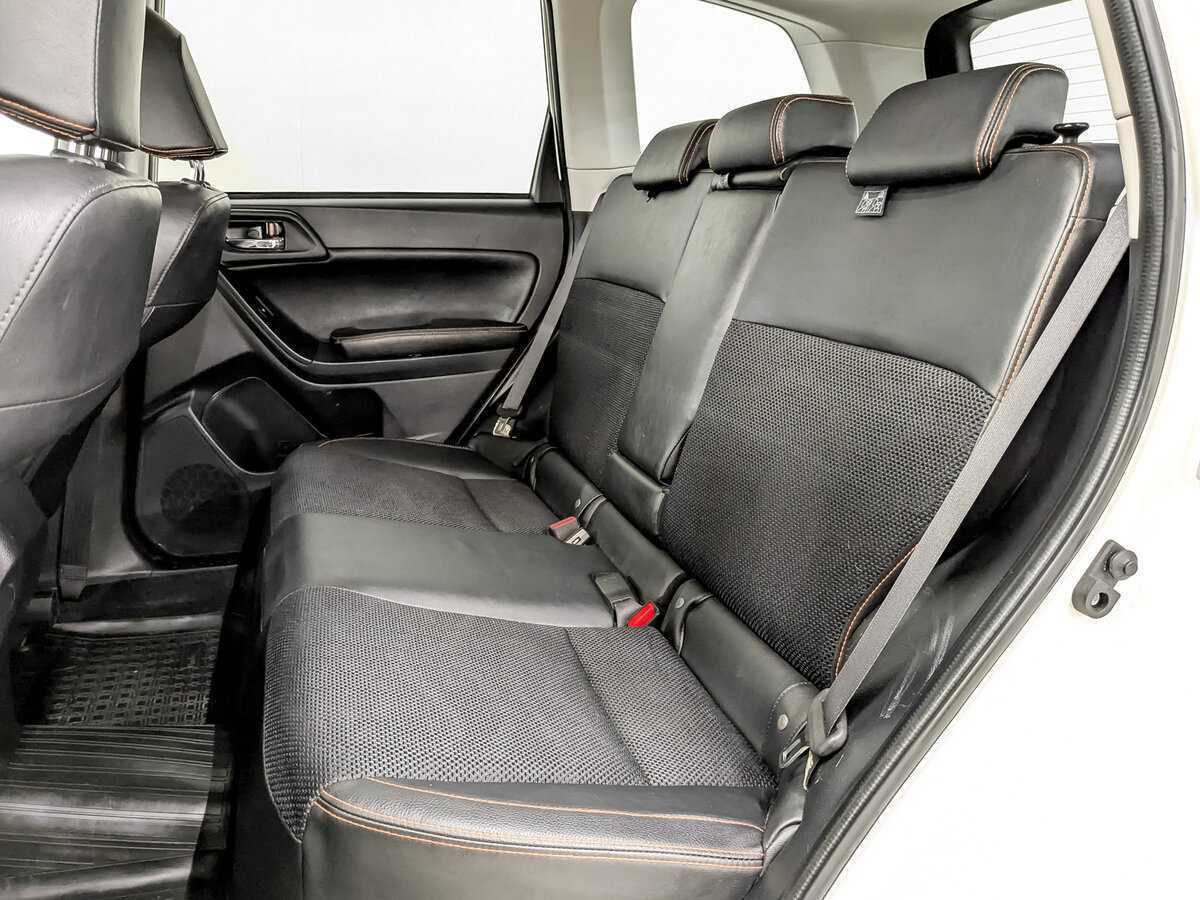 Купить Subaru Forester с пробегом. Фото: #11