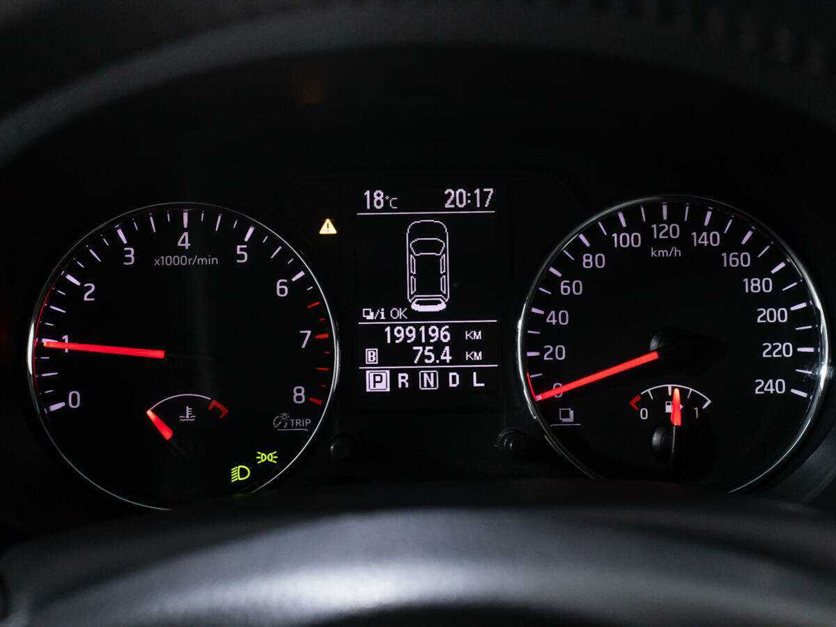 Купить Nissan X-Trail с пробегом. Фото: #11