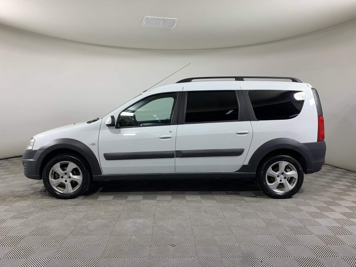 Купить Lada (ВАЗ) Largus с пробегом. Фото: #7