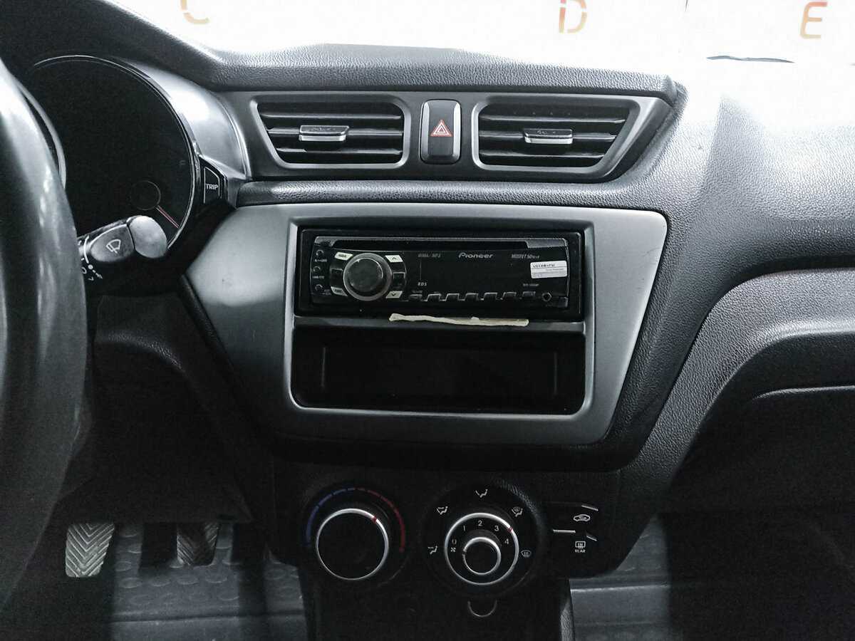 Купить Kia Rio с пробегом. Фото: #14