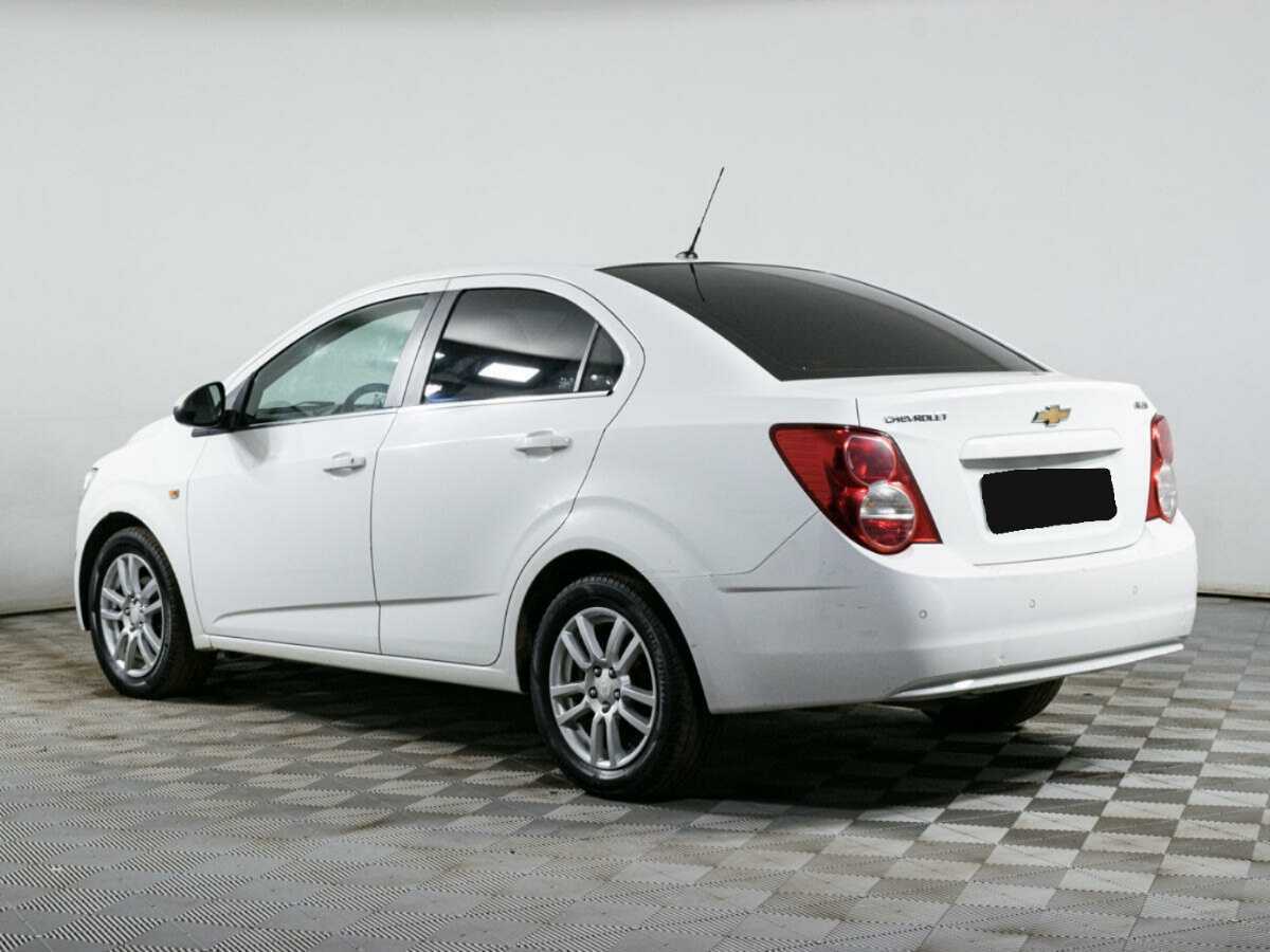 Купить Chevrolet Aveo с пробегом. Фото: #5