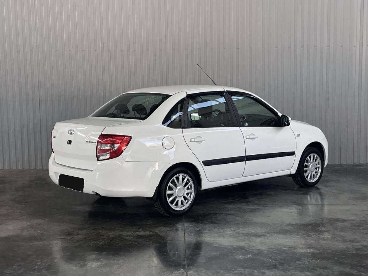 Купить Lada (ВАЗ) Granta с пробегом. Фото: #4