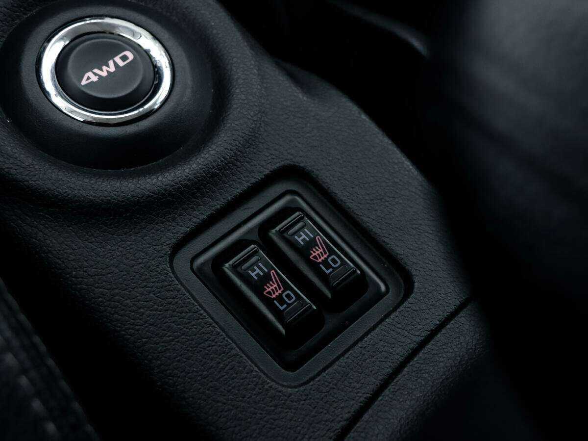 Купить Mitsubishi Outlander с пробегом. Фото: #14