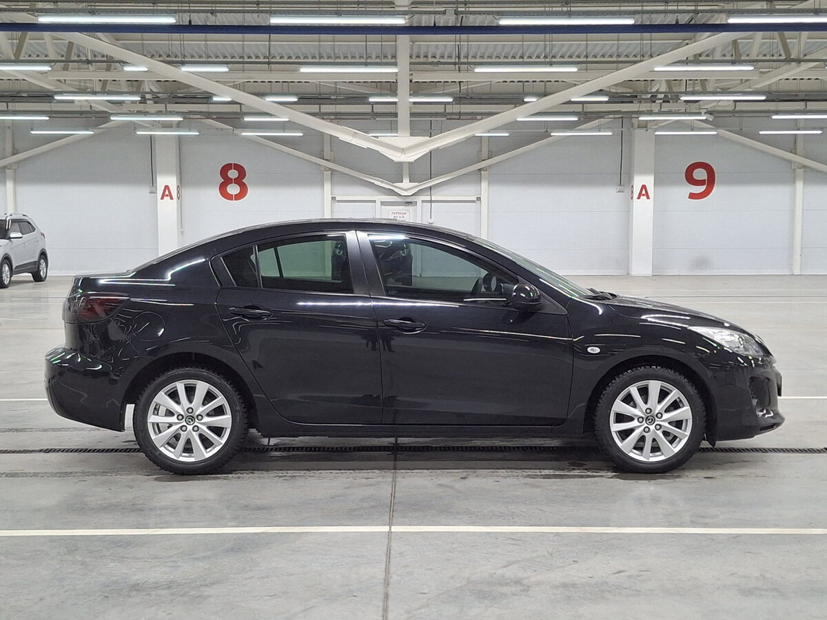 Купить Mazda 3 с пробегом. Фото: #3