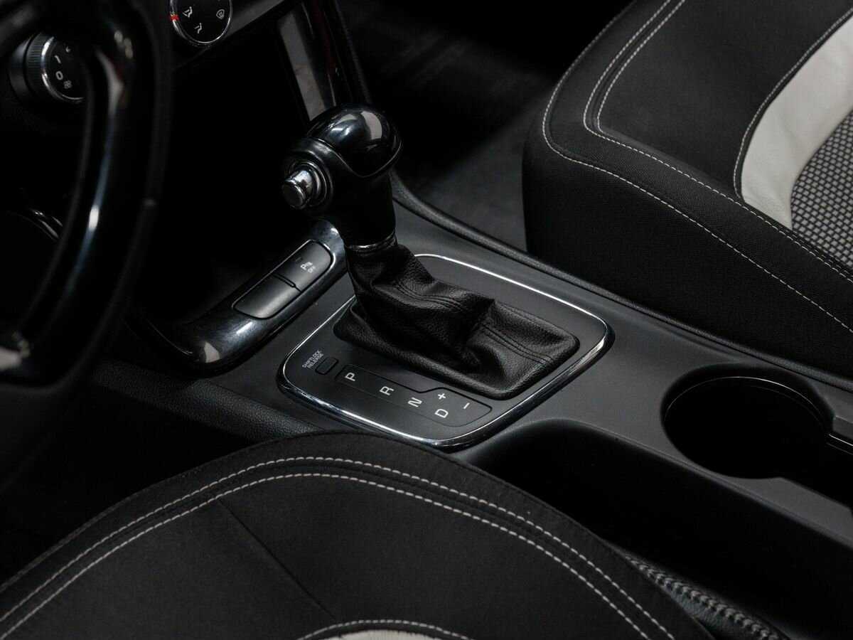 Купить Kia Ceed с пробегом. Фото: #17