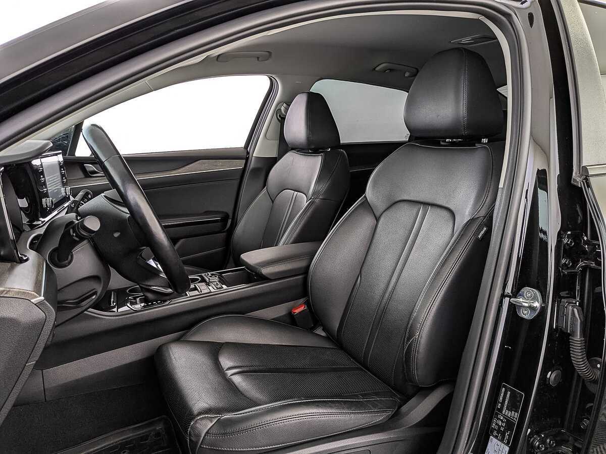 Купить Kia K5 с пробегом. Фото: #19