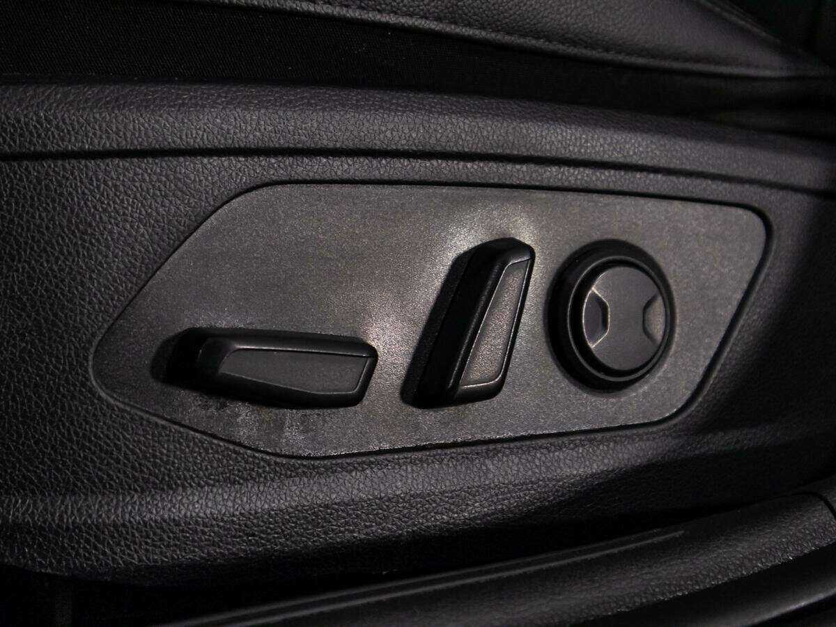 Купить Kia K5 с пробегом. Фото: #17