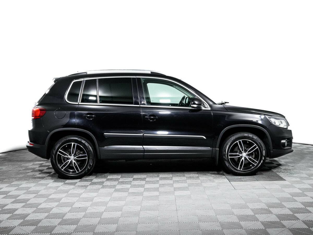 Купить Volkswagen Tiguan с пробегом. Фото: #3